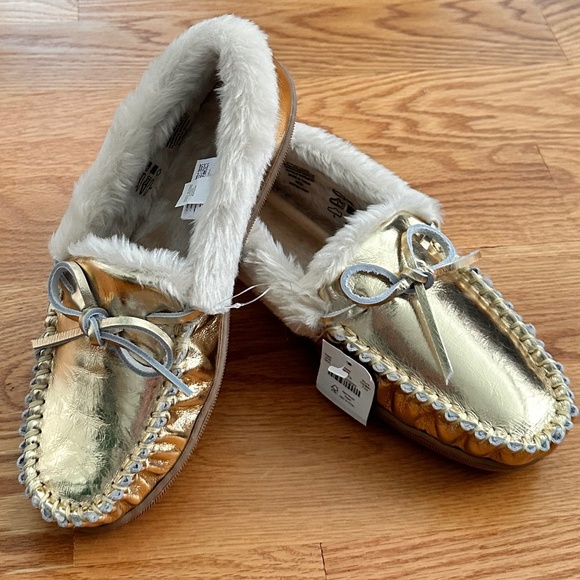 men's wicked good lodge chukkas